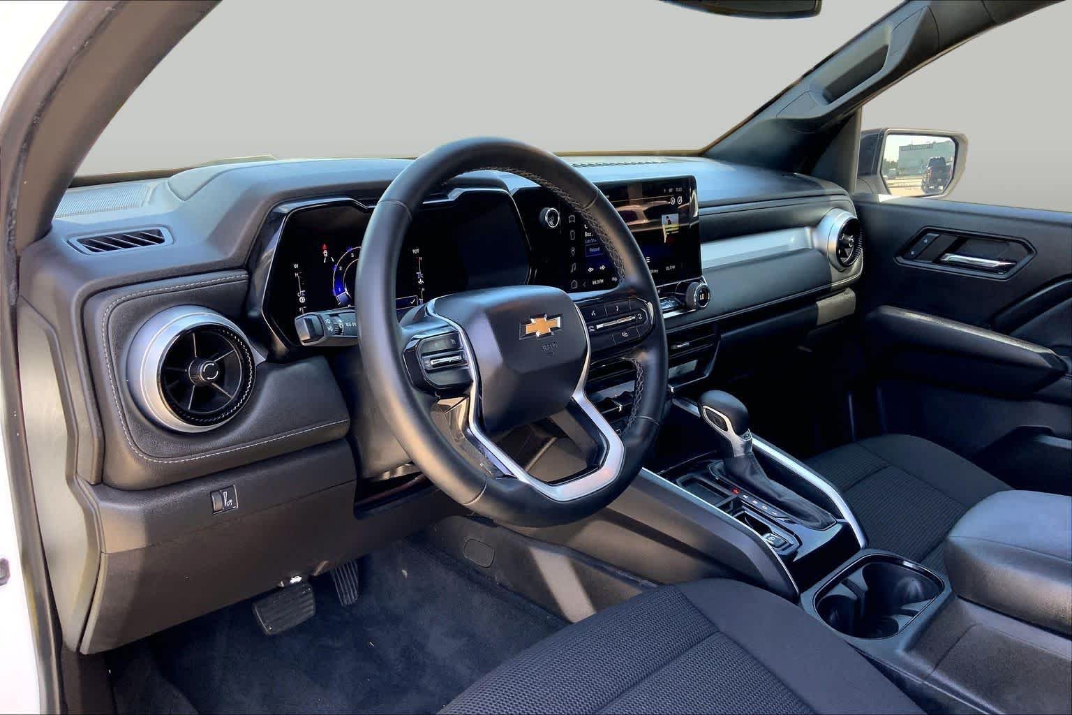 Used 2023 Summit White Chevrolet 2WD LT image 17