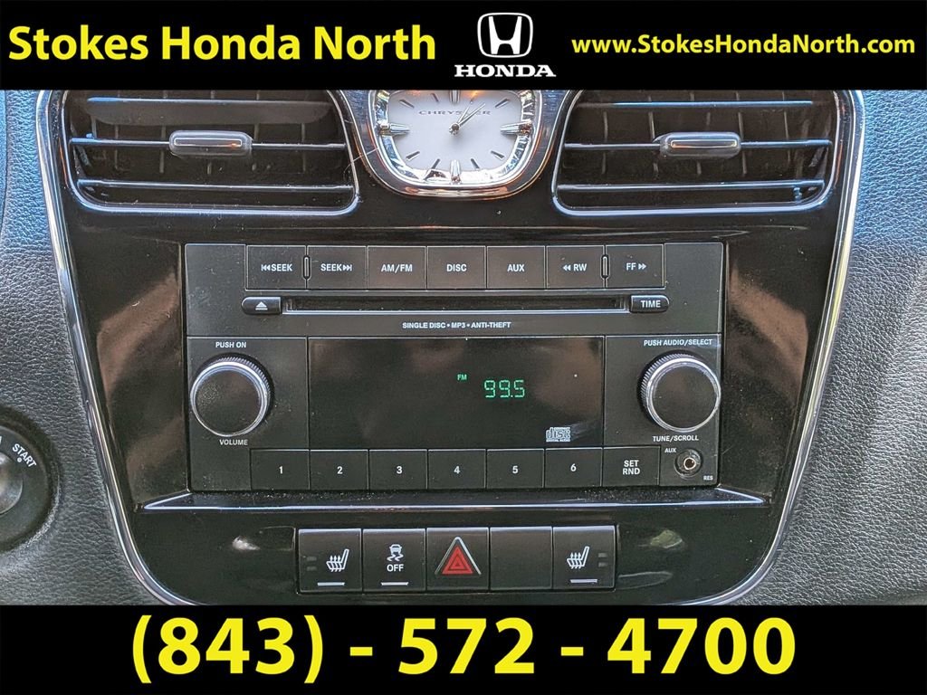 Used 2014 Red Chrysler LX image 20