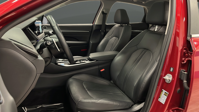 Used 2023 Ultimate Red Hyundai Limited image 9
