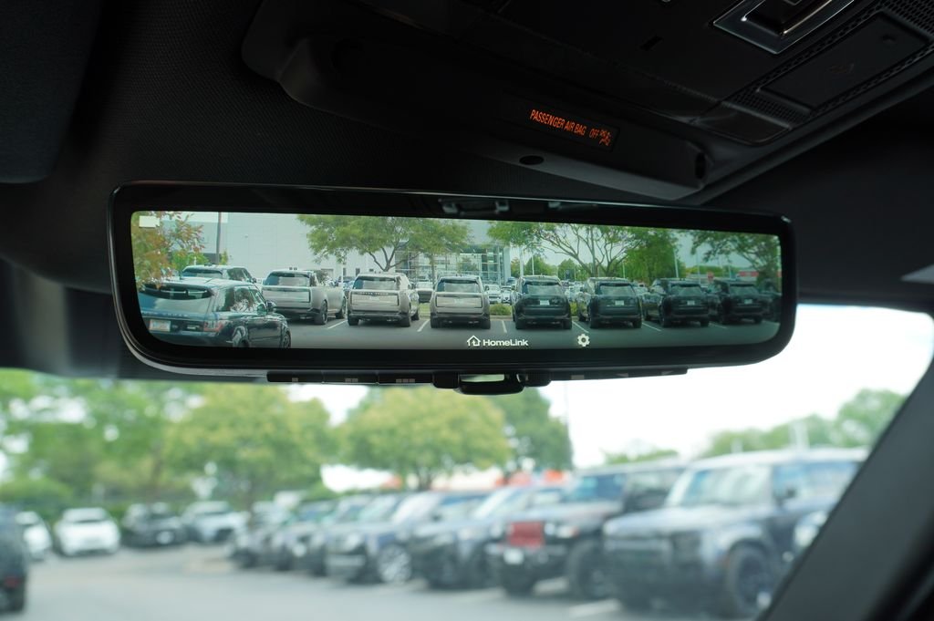 Used 2026 Gray Land Rover X-Dynamic SE image 15