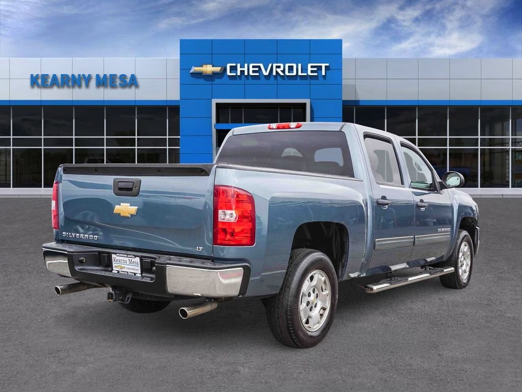 Used 2013 Blue Chevrolet LT image 6