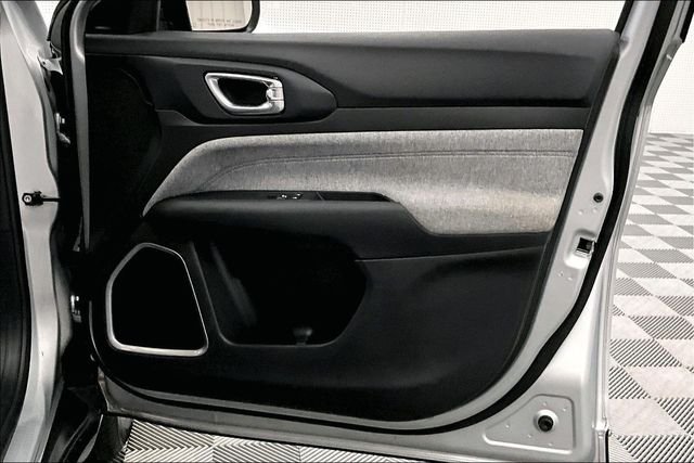2024 Jeep Compass Latitude - Photo 21
