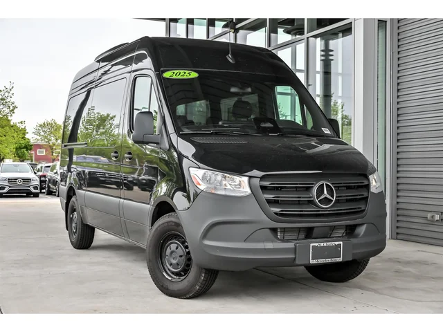 2025 Mercedes-Benz Sprinter 2500