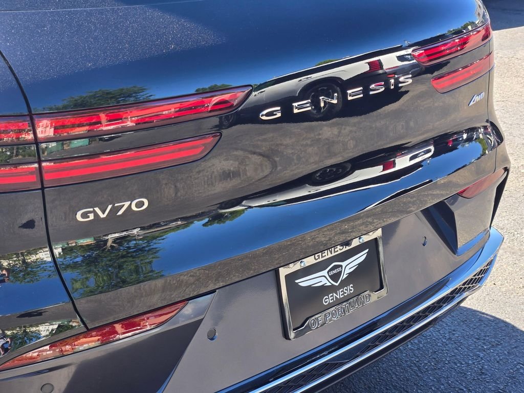 New 2026 Black Genesis 2.5T ADVANCED image 14