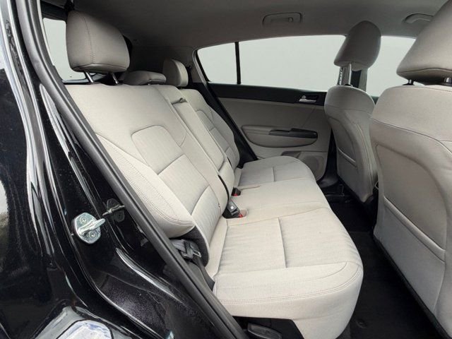 Used 2022 Red Kia LX image 16