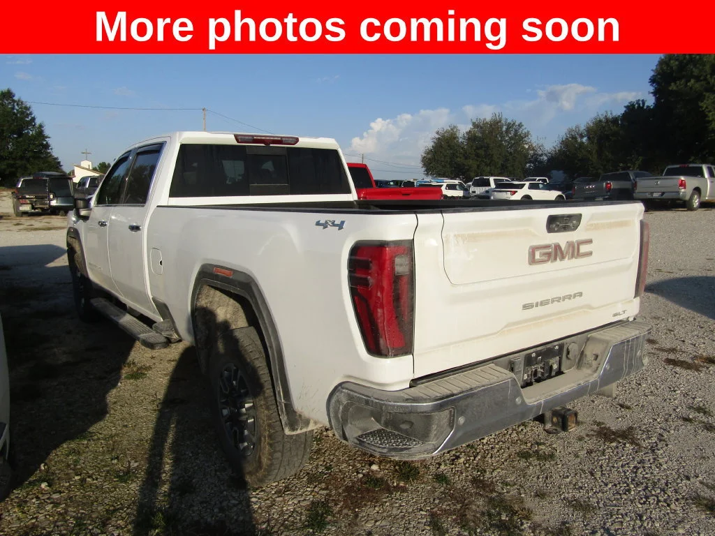 Used 2024 Summit White GMC SLT image 3