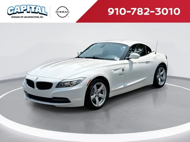 Used 2013 White BMW sDrive28i image 1