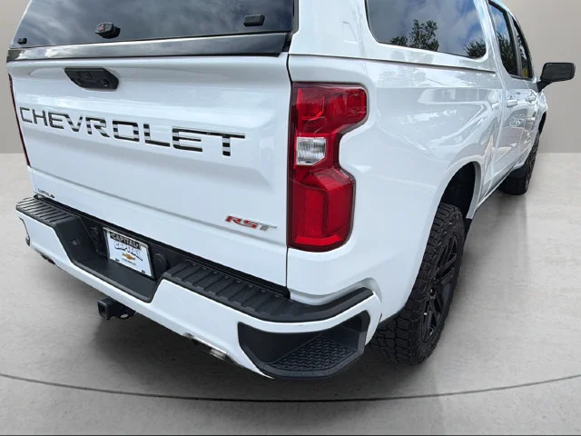 Used 2024 White Chevrolet RST image 10