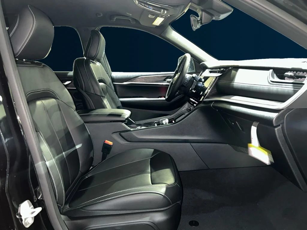 New 2026 Black Jeep Limited image 17