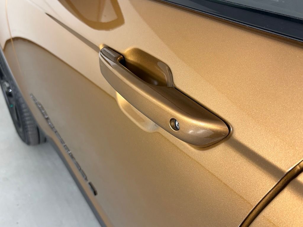 New 2026 Copper Shino Metallic Clear-Coat Exterior Paint Jeep Limited image 12
