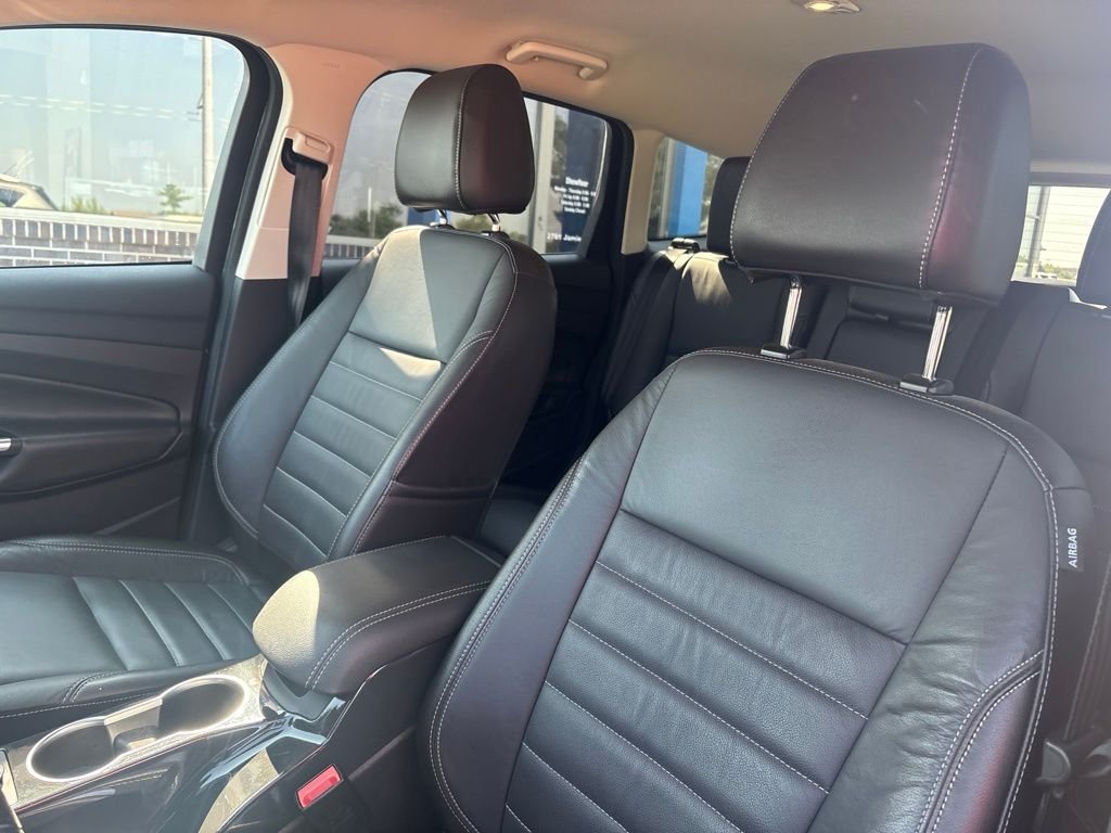 Used 2016 Magnetic Ford Titanium image 12