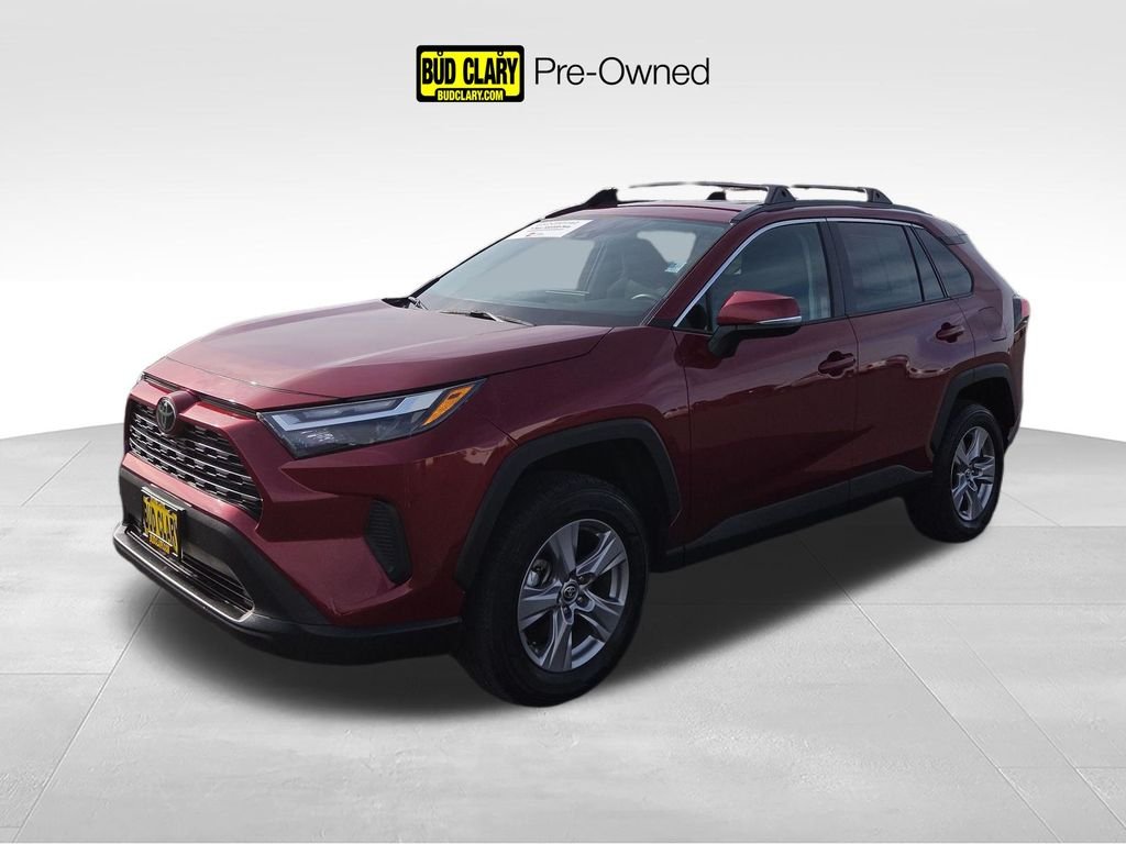 2024 Toyota RAV4 XLE AWD's photo