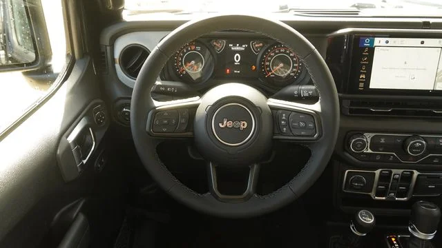 New 2026 Black Clear-Coat Exterior Paint Jeep Sport S image 15