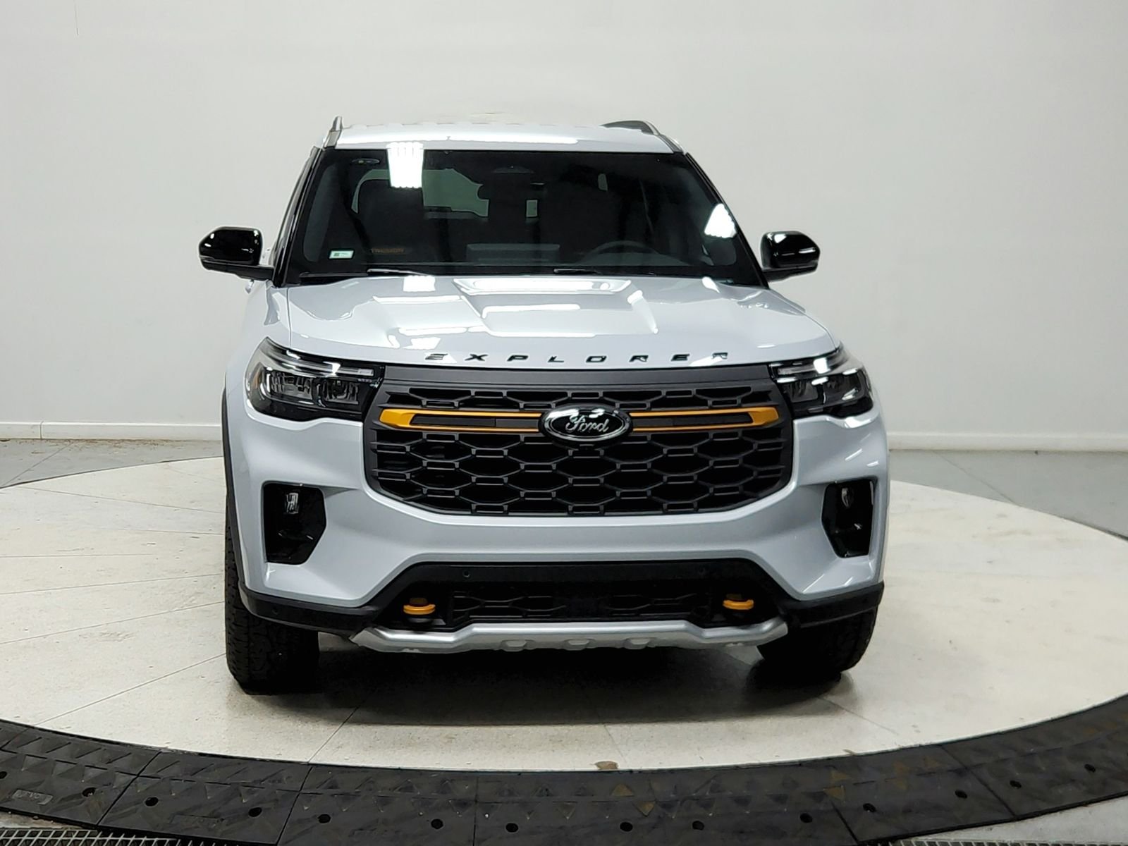 New 2026 Space White Metallic Ford Tremor® image 3