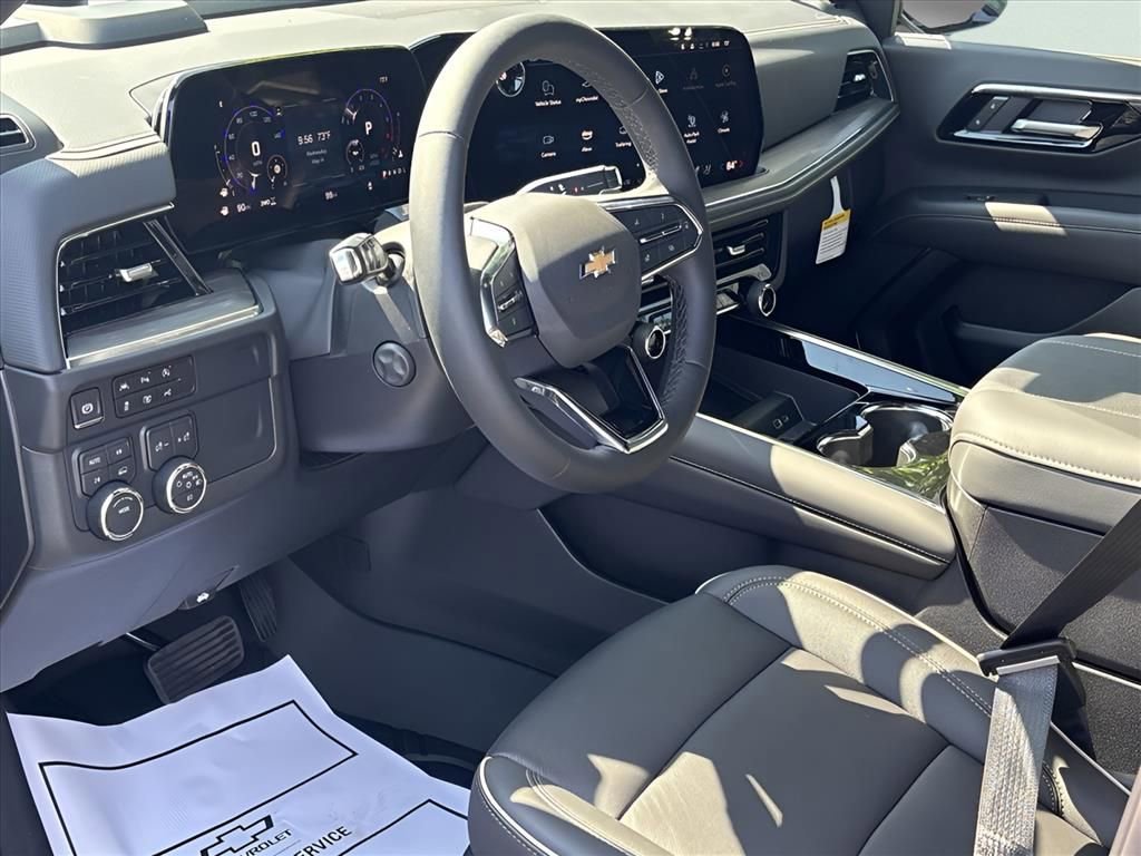 New 2025 Black Chevrolet Premier image 2
