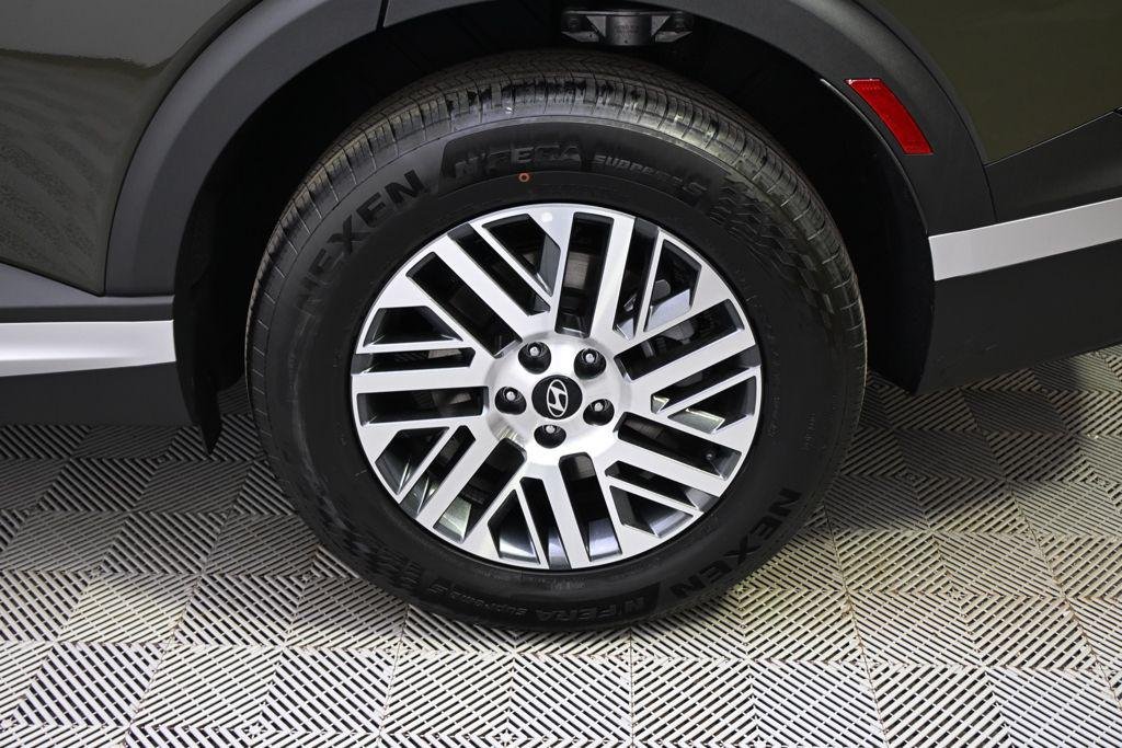 New 2026 Titainium Hyundai SEL AWD image 20