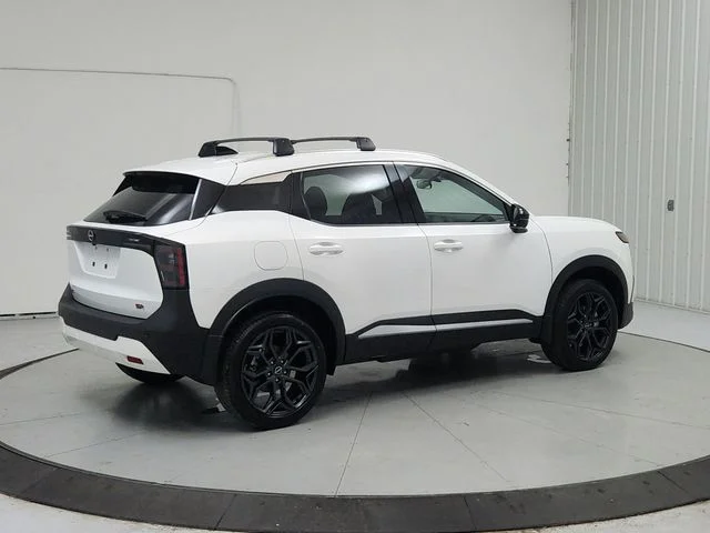New 2026 White Nissan SR image 7