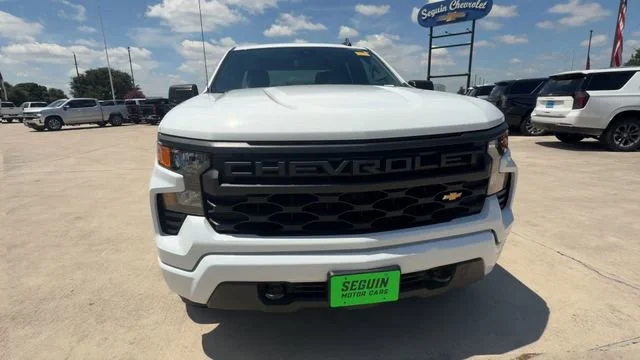 Used 2024 Summit White Chevrolet Custom image 3
