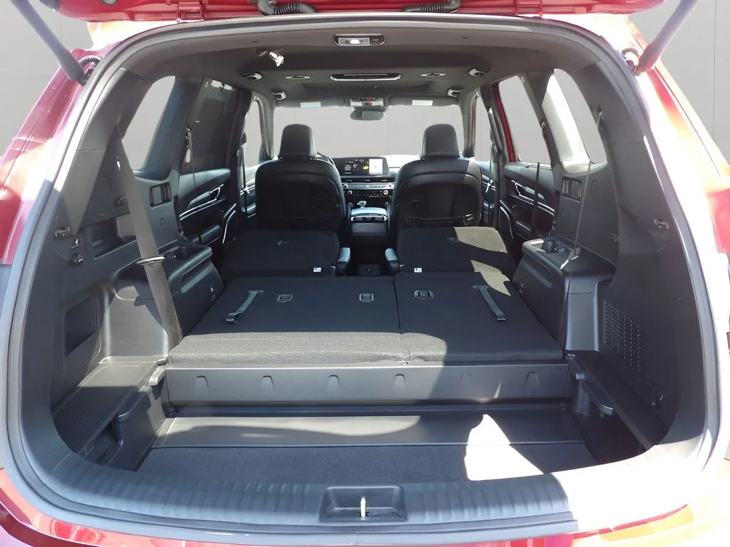 Used 2024 Dawning Red Kia EX X-Line image 18