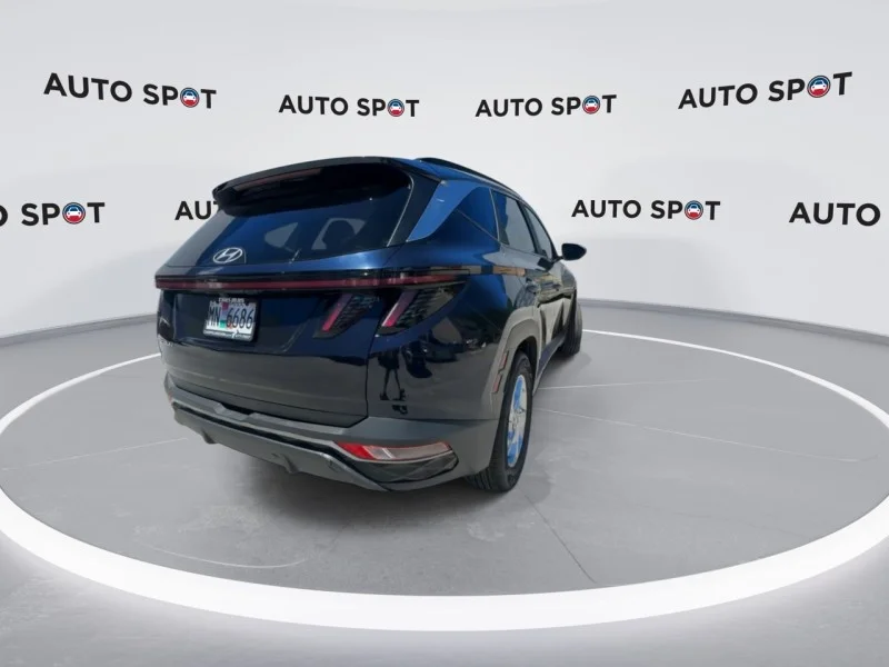 Used 2022 Intense Blue Hyundai SEL image 8
