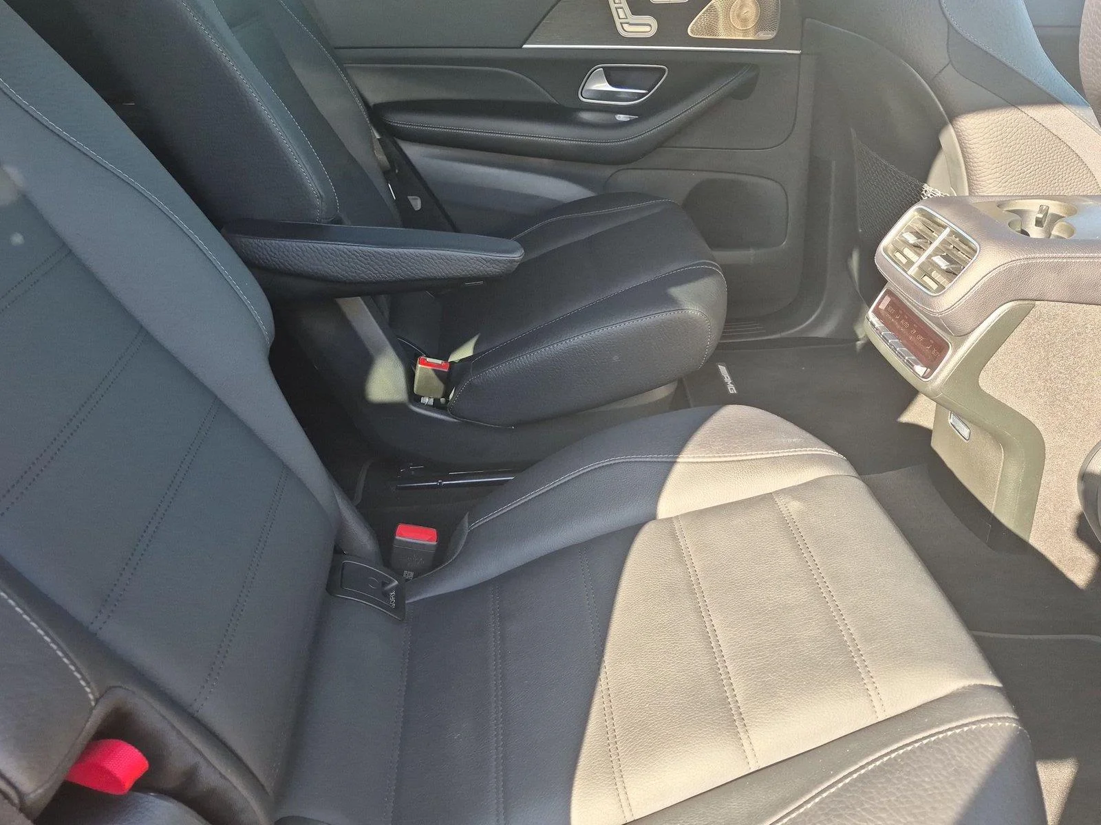 Used 2024 Black Mercedes-Benz GLS 450 image 36