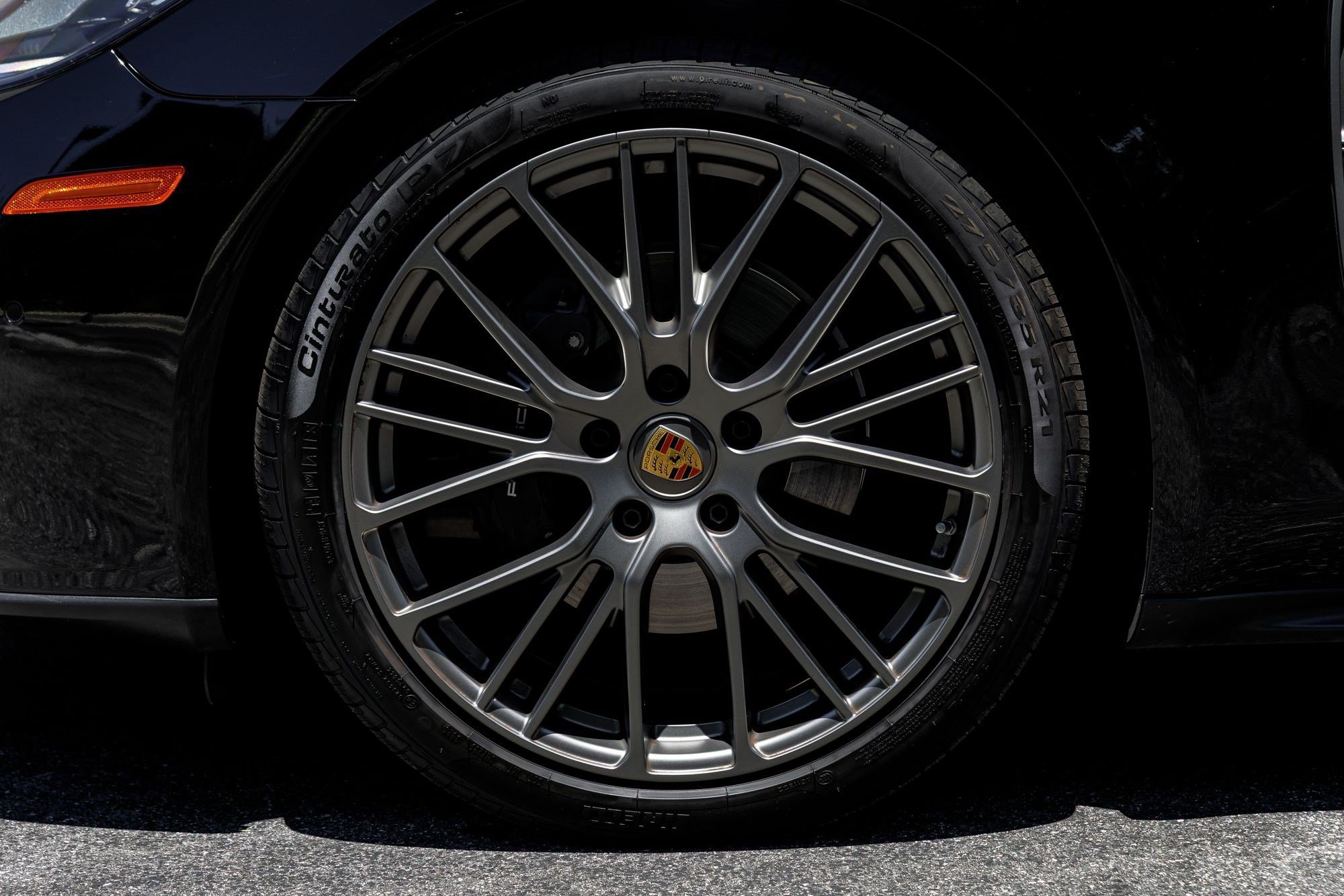 Used 2023 Black Porsche Platinum Edition image 39