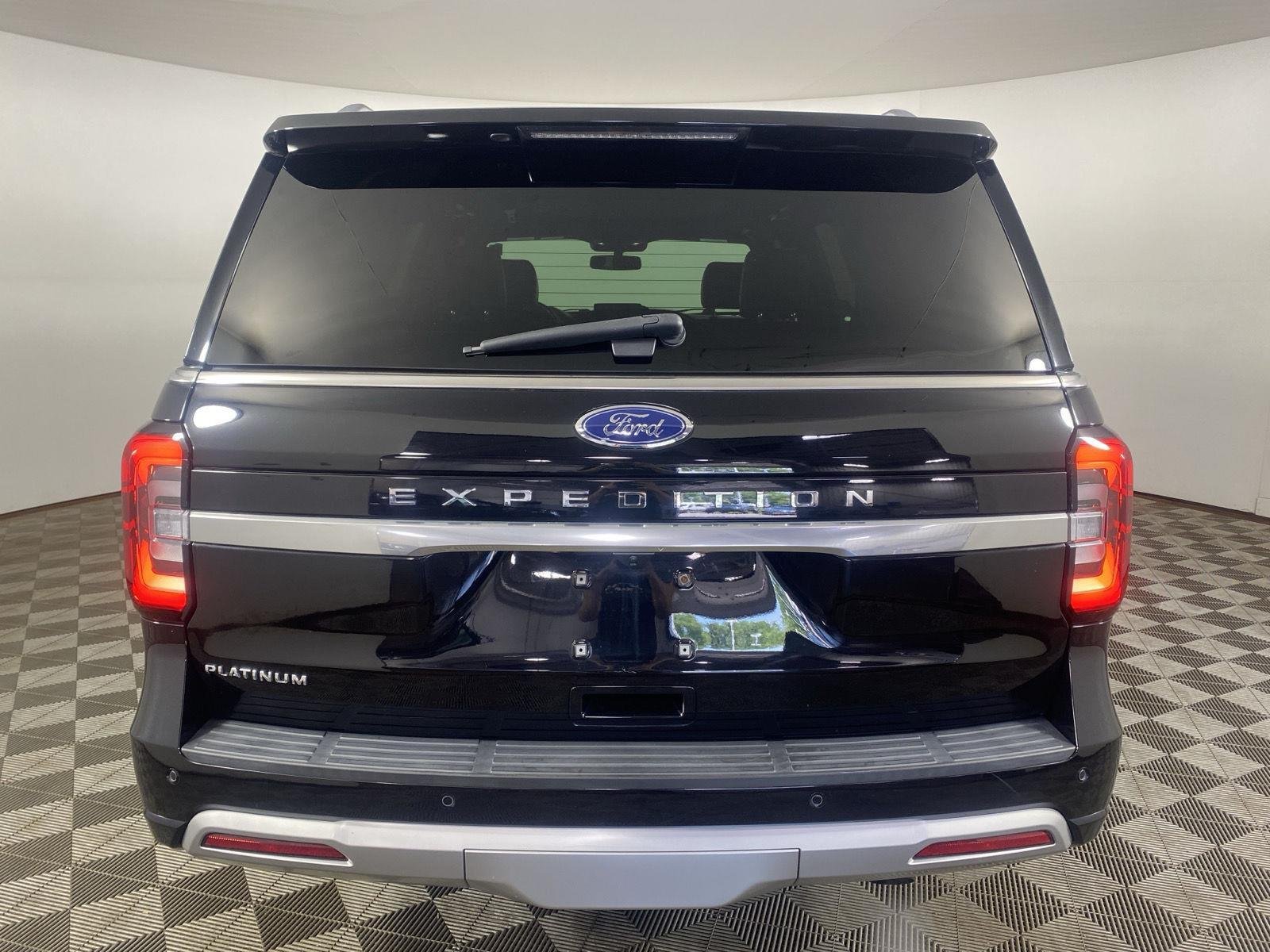 Used 2022 Agate Black Ford Platinum image 6