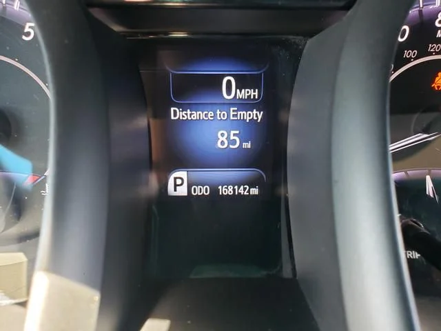 Used 2016 Gray Toyota XLE image 25