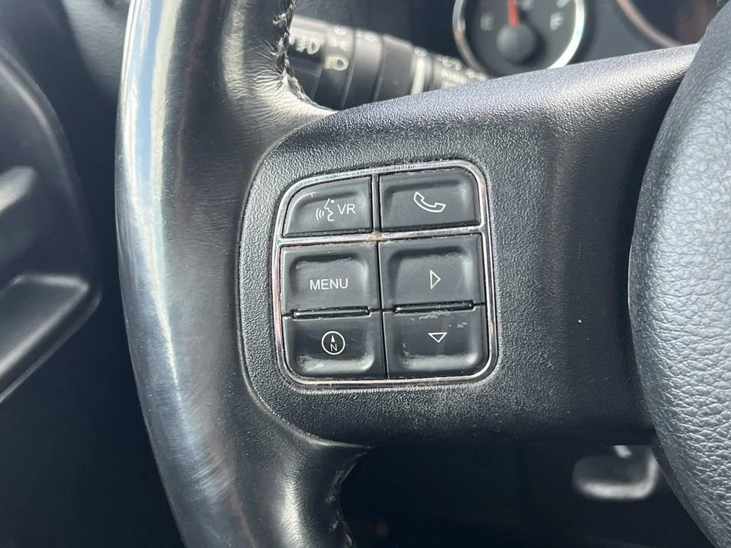 Used 2017 Gray Jeep Sport 4x4 image 20