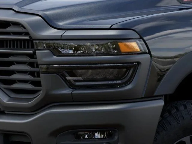 New 2026 Diamond Black Crystal Pearl-Coat Exterior Paint RAM TRADESMAN image 11