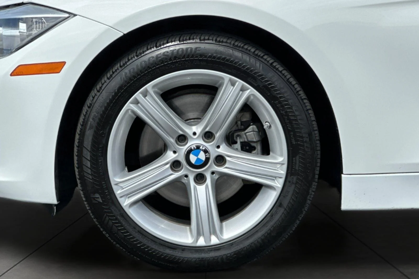Used 2015 Alpine White BMW 328i image 24