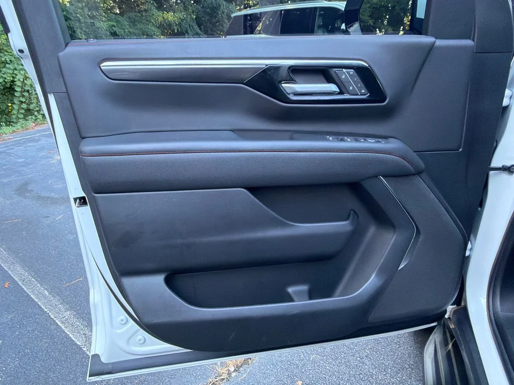Used 2025 Beige Chevrolet RST image 10