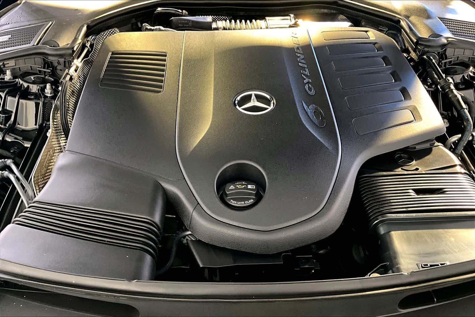 New 2026 Obsidian Black Metallic Mercedes-Benz CLE 450 image 14