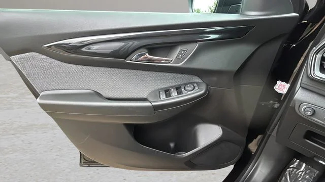 Used 2025 Black Chevrolet LT image 16
