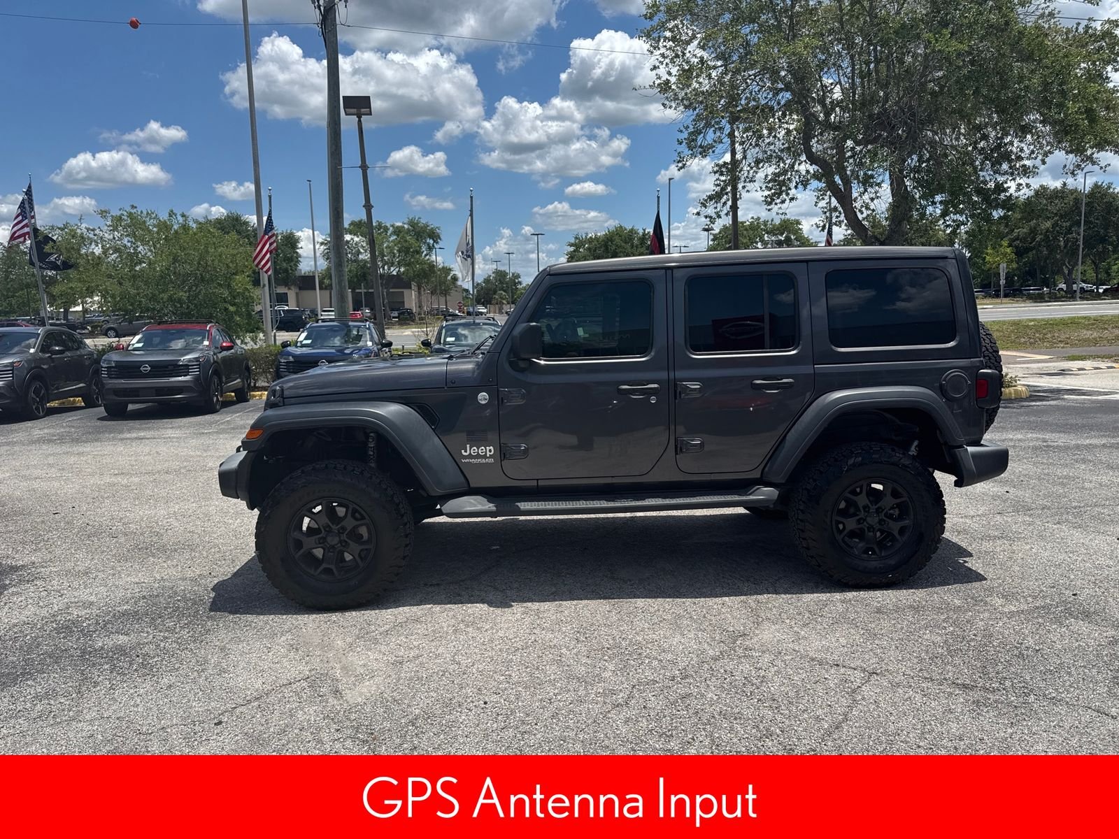 Used 2020 Gray Jeep Unlimited Sport image 11