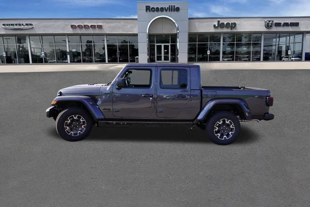 New 2026 Granite Crystal Metallic Clearcoat Jeep Sahara image 6
