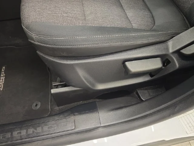 Certified Used 2024 Oxford White Ford Big Bend image 33