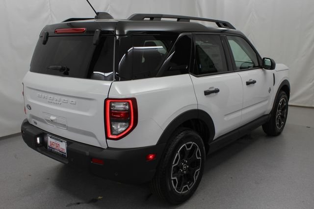 New 2026 Oxford White Ford Outer Banks® image 12