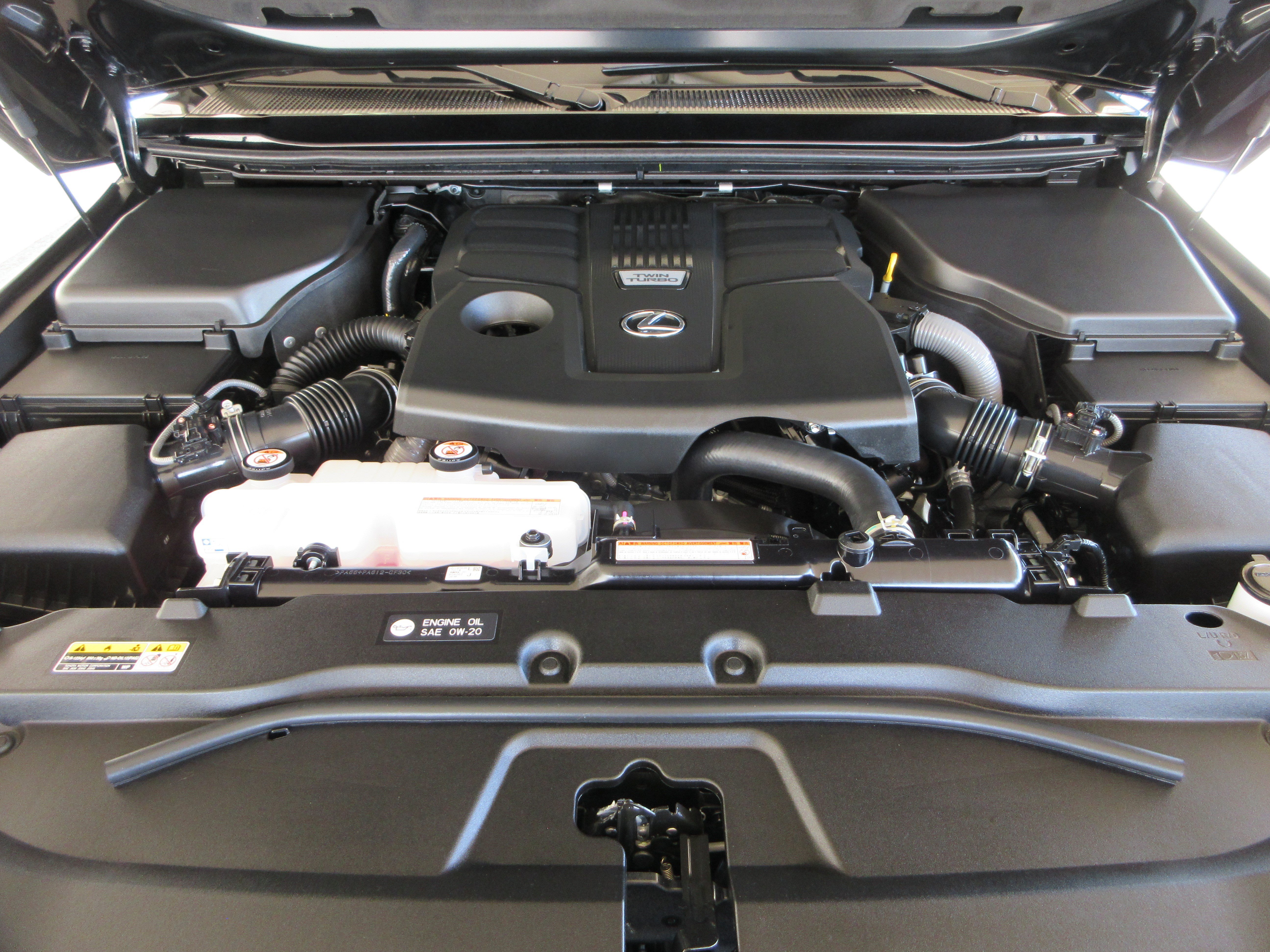 Used 2026 Caviar Lexus 550 Luxury+ image 55