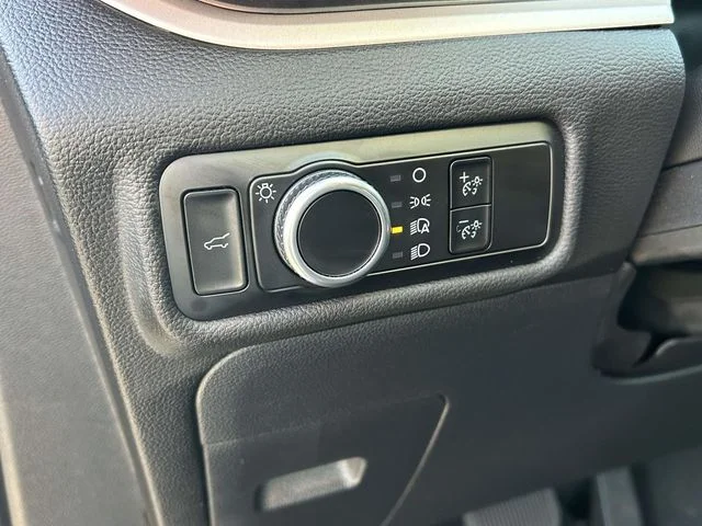 Certified Used 2023 Silver Ford XLT image 18