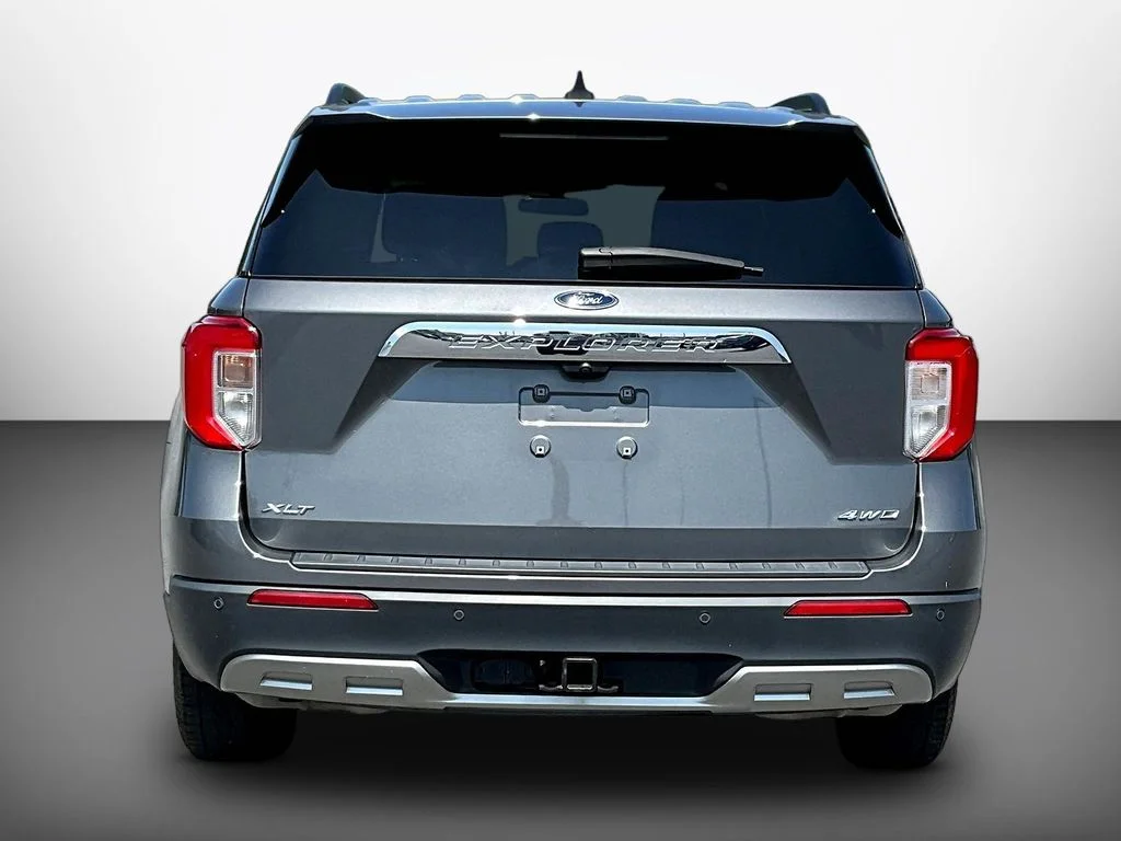 Certified Used 2022 Gray Ford XLT image 5