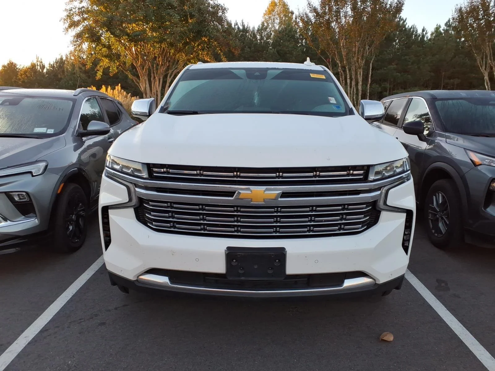 Used 2023 Summit White Chevrolet Premier image 2