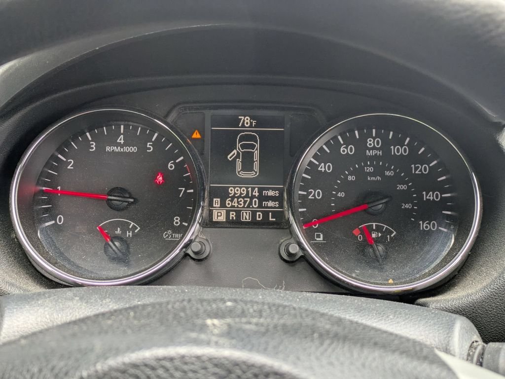 Used 2013 Black Nissan S image 9