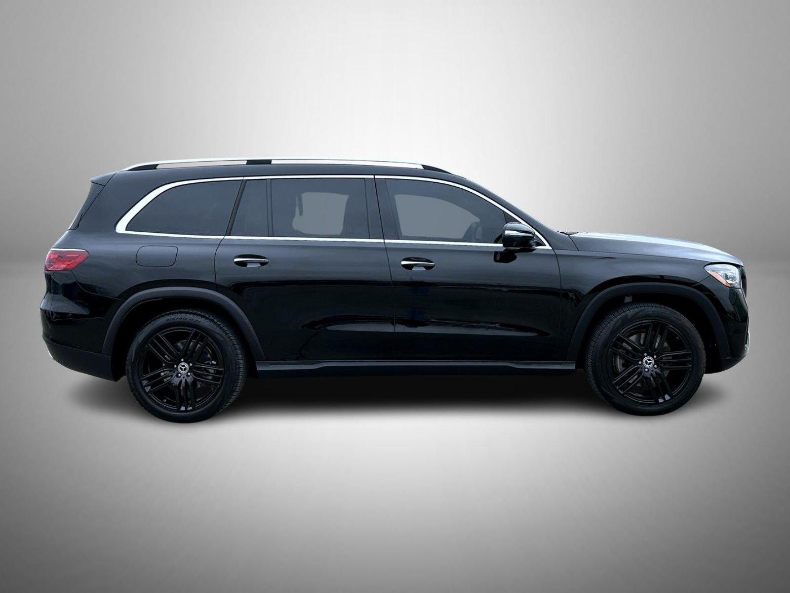 Used 2024 Black Mercedes-Benz GLS 450 image 4