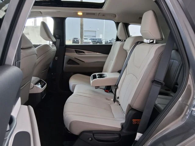 New 2027 GRAPHITE SHADOW INFINITI Pure FWD image 21