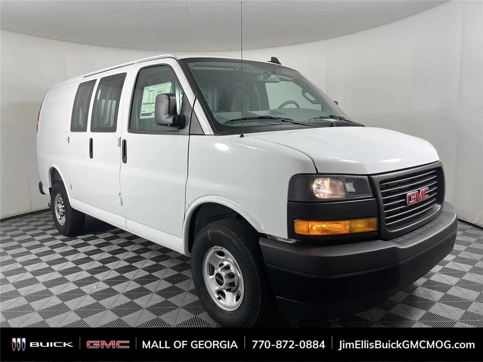 2025 GMC Savana Cargo Work Van