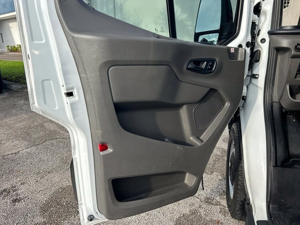 Used 2021 White Ford Base image 30