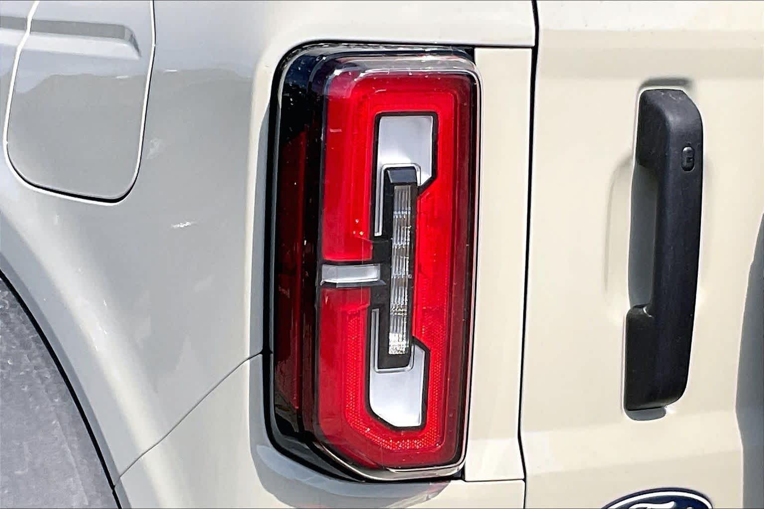 New 2026 Desert Sand Ford Badlands® image 11