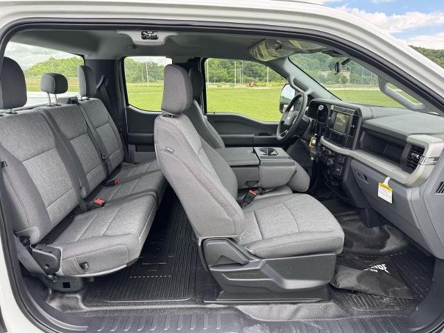 New 2026 Oxford White Ford F-250® XL image 11