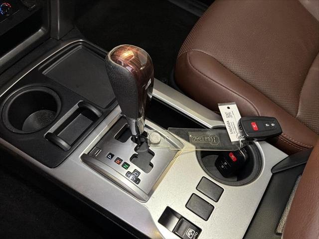 Certified Used 2023 BLIZZARD PEARL Toyota  image 31